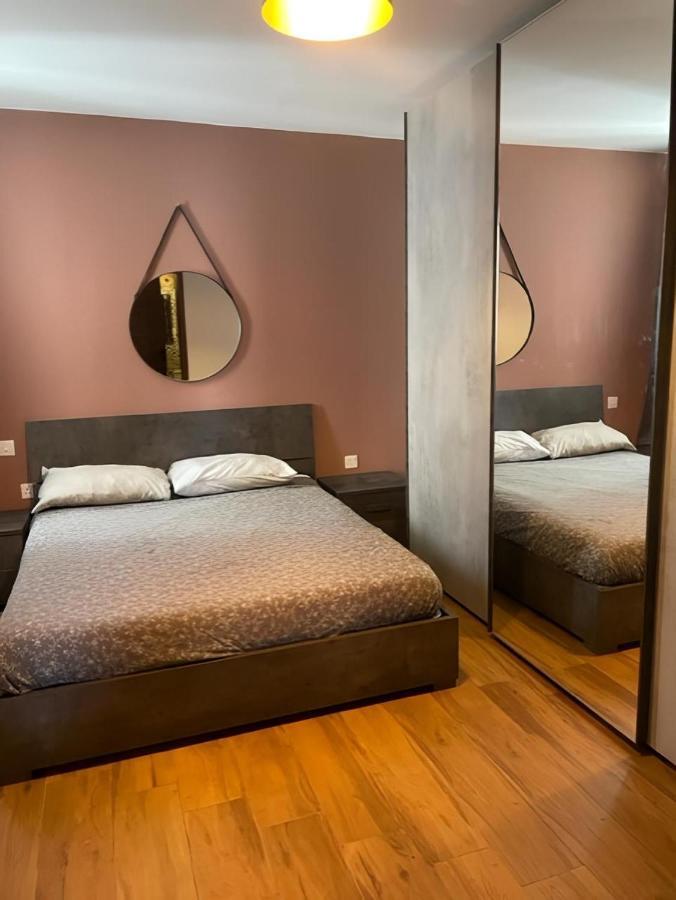 Airport Accommodation Bedroom With Your Own Private Bathroom Self Check In And Self Check Out Air-Condition Included Mqabba ภายนอก รูปภาพ